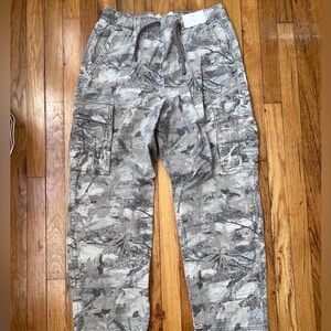 Hollister Baggy Camo Pants